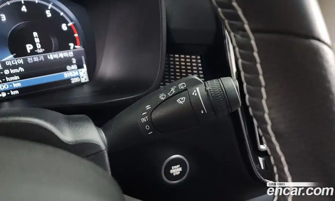 Volvo XC40 2021 2.0 Автомат в Москве № 154963, фото 9