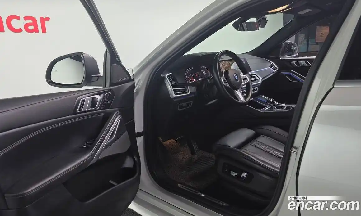 BMW X6 2023 3.0 Автомат в Москве № 155030, фото 2