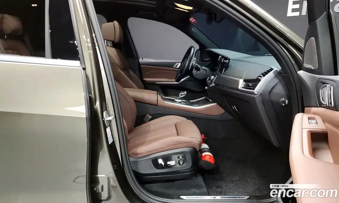 BMW X5 2023 3.0 Автомат в Москве № 157353, фото 11