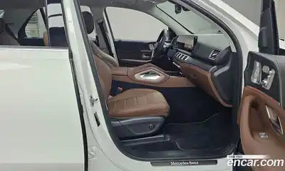 Mercedes-Benz GLE-Class 2025 3.0 Автомат в Москве № 160146, миниатюра 12