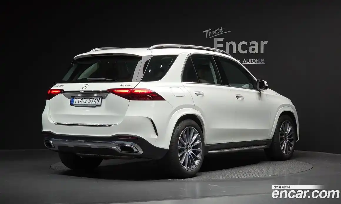 Mercedes-Benz GLE-Class 2025 3.0 Автомат в Москве № 160146, фото 18