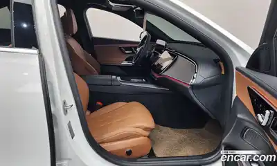 Mercedes-Benz E-Class 2025 2.0 Автомат в Москве № 160168, миниатюра 11