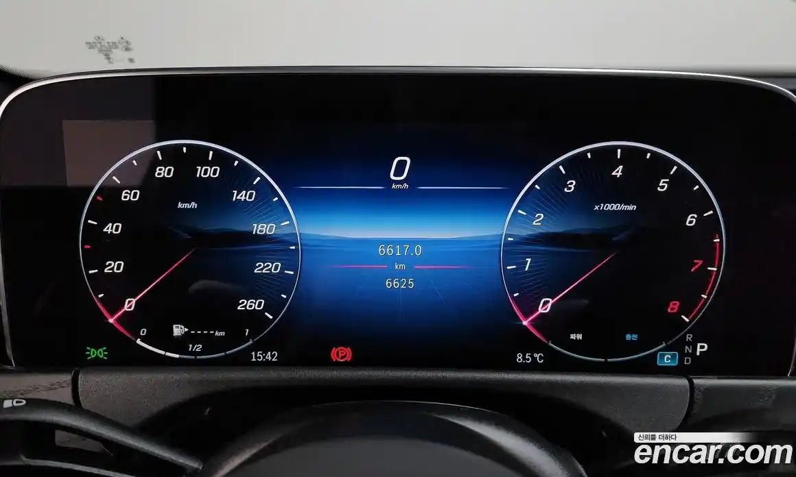 Mercedes-Benz E-Class 2025 2.0 Автомат в Москве № 160168, фото 8