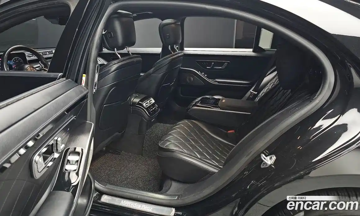 Mercedes-Benz S-Class 2023 3.0 Автомат в Москве № 160442, фото 20
