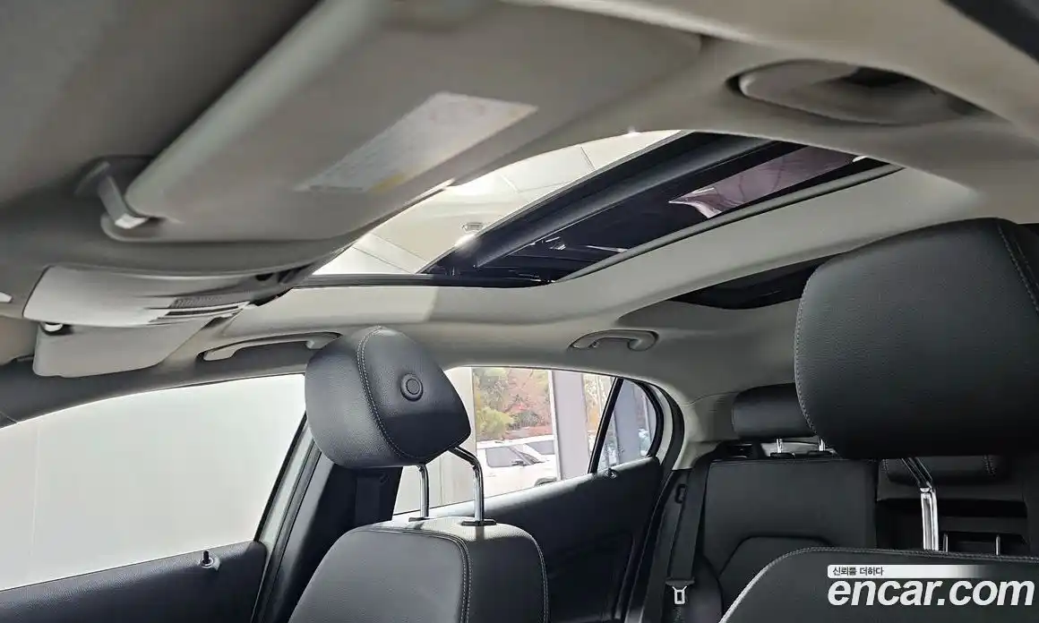 Mercedes-Benz GLA-Class 2019 2.0 Автомат в Москве № 160670, фото 18