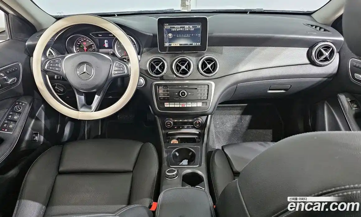 Mercedes-Benz GLA-Class 2019 2.0 Автомат в Москве № 160670, фото 3