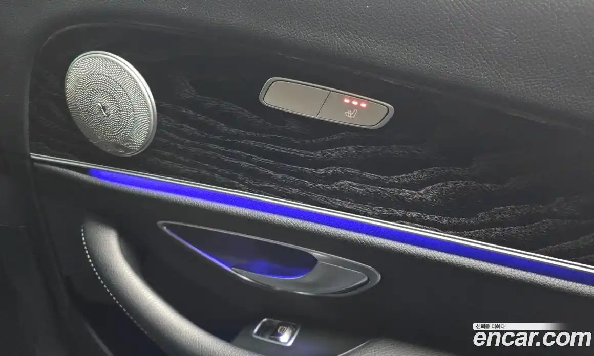 Mercedes-Benz E-Class 2017 2.0 Автомат в Москве № 161192, фото 18