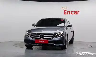 Mercedes-Benz E-Class 2017 2.0 Автомат в Москве № 161192, миниатюра 3