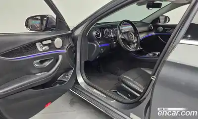 Mercedes-Benz E-Class 2017 2.0 Автомат в Москве № 161192, миниатюра 10