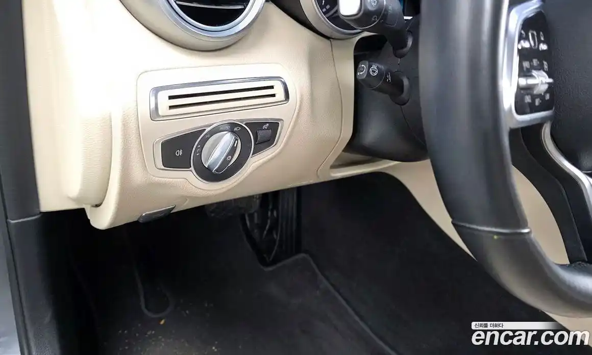 Mercedes-Benz C-Class 2019 1.9 Автомат в Москве № 161327, фото 11