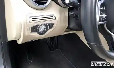 Mercedes-Benz C-Class 2019 1.9 Автомат в Москве № 161327, миниатюра 11