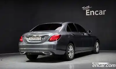 Mercedes-Benz C-Class 2019 1.9 Автомат в Москве № 161327, миниатюра 12