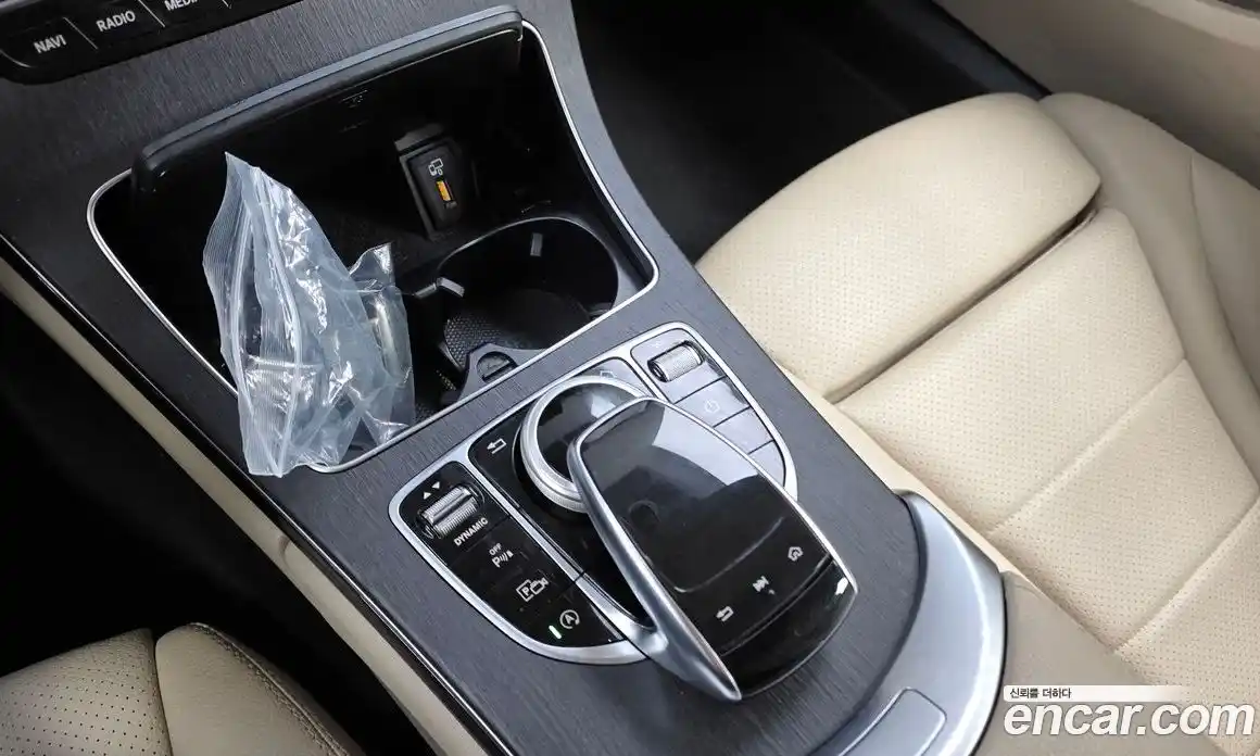 Mercedes-Benz C-Class 2019 1.9 Автомат в Москве № 161327, фото 17