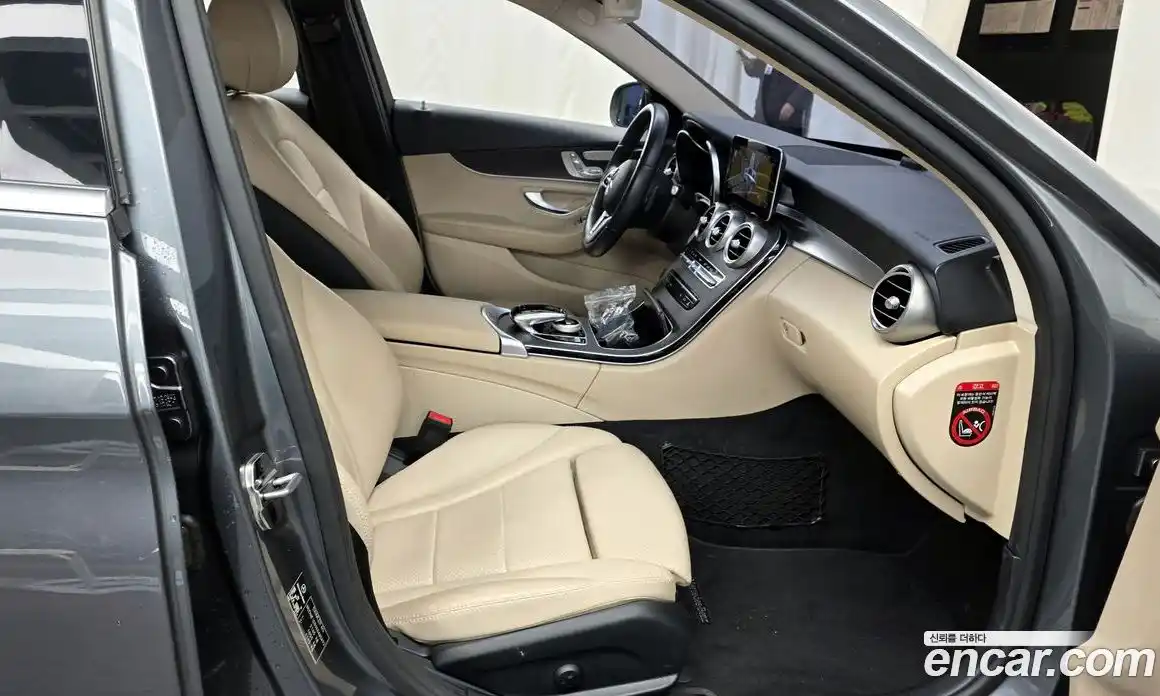 Mercedes-Benz C-Class 2019 1.9 Автомат в Москве № 161327, фото 20