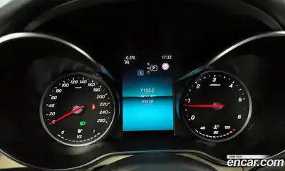 Mercedes-Benz C-Class 2019 1.9 Автомат в Москве № 161327, миниатюра 2