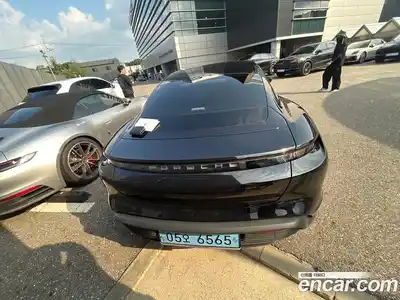 Porsche Taycan 2024 3.0 Автомат в Москве № 161879, миниатюра 3