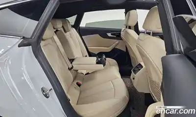 Audi A5 2023 2.0 Автомат в Москве № 162504, миниатюра 12