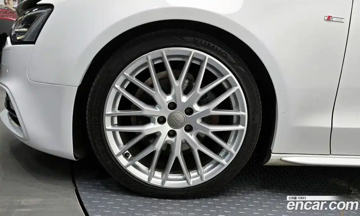 Audi A5 2015 2.0 Автомат в Москве № 163708, фото 5