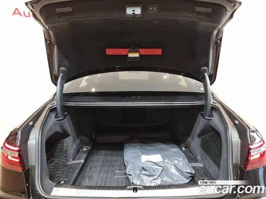 Audi A8 2021 3.0 Автомат в Москве № 164073, фото 15