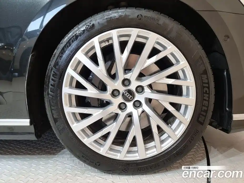 Audi A8 2021 3.0 Автомат в Москве № 164073, фото 5