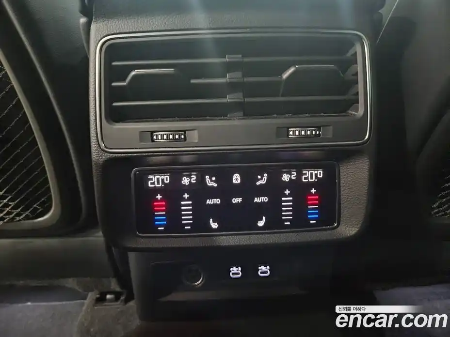 Audi Q7 2021 3.0 Автомат в Москве № 164106, фото 11