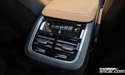 Volvo XC60 2021 2.0 Автомат в Москве № 164281, миниатюра 5