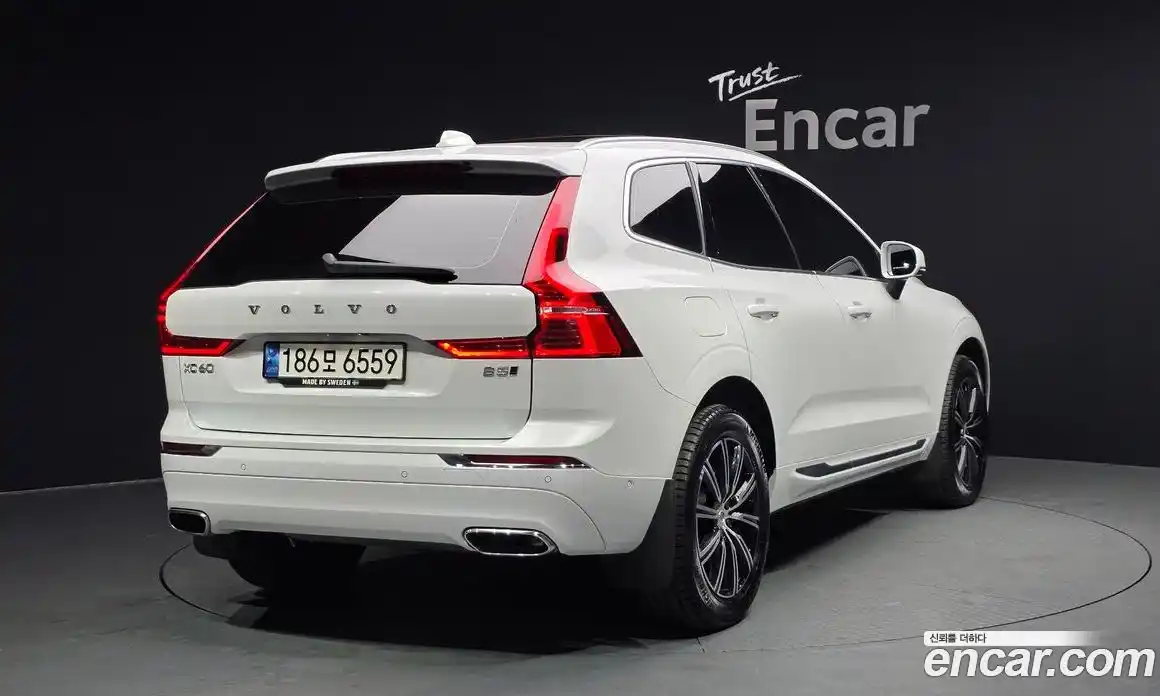 Volvo XC60 2021 2.0 Автомат в Москве № 164281, фото 8