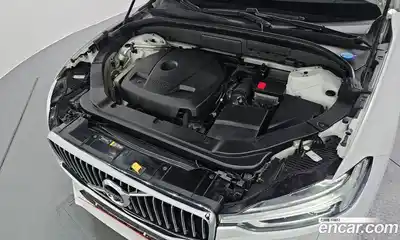 Volvo XC60 2020 2.0 Автомат в Москве № 164492, миниатюра 9