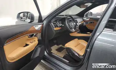 Volvo XC90 2018 2.0 Автомат в Москве № 164598, миниатюра 10