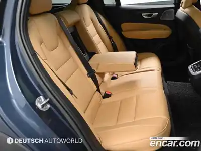 Volvo V60 2023 2.0 Автомат в Москве № 164786, миниатюра 12