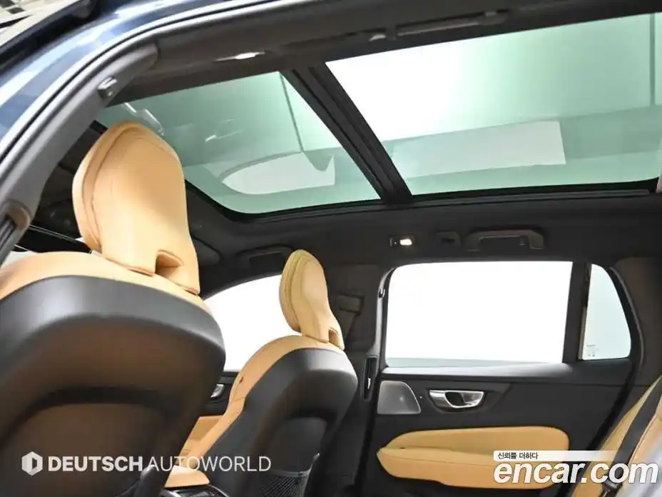 Volvo V60 2023 2.0 Автомат в Москве № 164786, фото 19