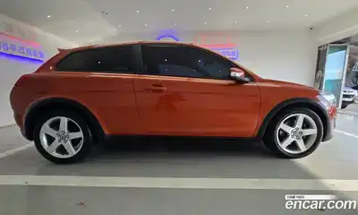 Volvo C30 2011 2.0 Автомат в Москве № 164872, миниатюра 3