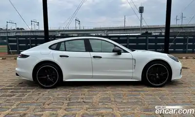 Porsche Panamera 2020 3.0 Автомат в Москве № 165740, миниатюра 7