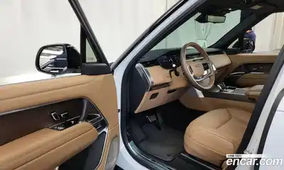 Land Rover Range-Rover 2024 4.4 Автомат в Москве № 165951, миниатюра 11