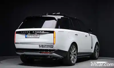 Land Rover Range-Rover 2024 4.4 Автомат в Москве № 165951, миниатюра 2