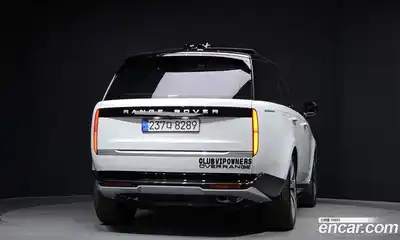 Land Rover Range-Rover 2024 4.4 Автомат в Москве № 165951, миниатюра 4