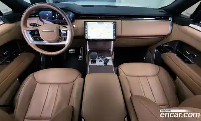 Land Rover Range-Rover 2024 4.4 Автомат в Москве № 165951, миниатюра 7