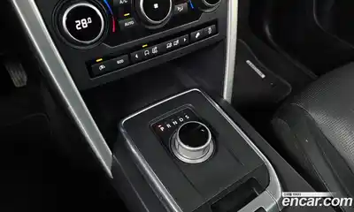 Land Rover Discovery Sport 2016 2.0 Автомат в Москве № 166648, миниатюра 9