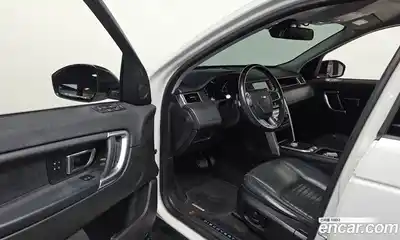 Land Rover Discovery Sport 2016 2.0 Автомат в Москве № 166648, миниатюра 10