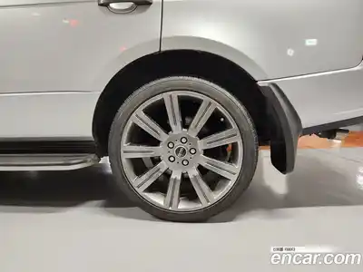 Land Rover Range-Rover 2004 4.4 Автомат в Москве № 166881, миниатюра 5