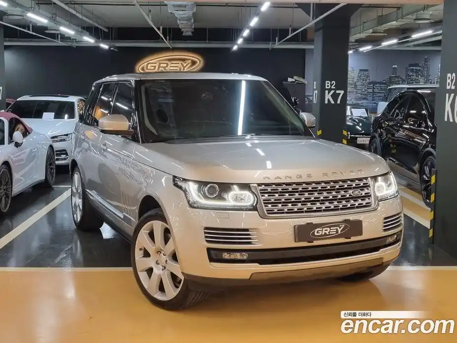 Land Rover Range-Rover 2016 4.4 Автомат в Москве № 166907, фото 14