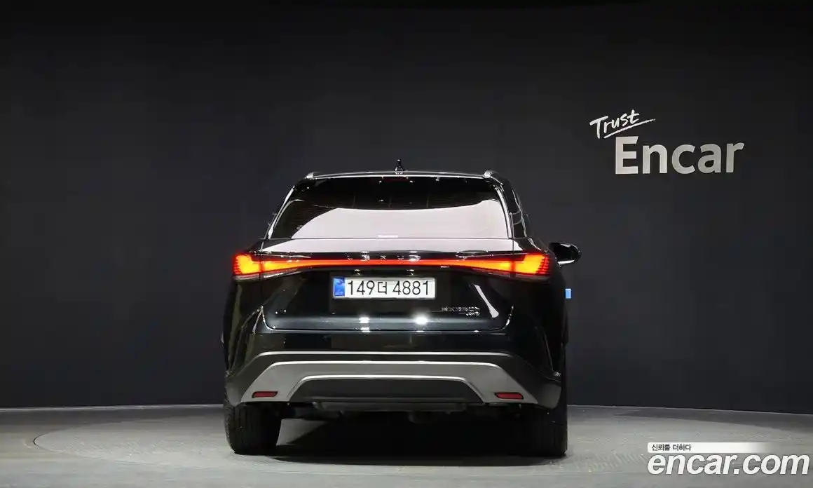 Lexus RX 2025 2.5 Автомат в Москве № 167996, фото 6