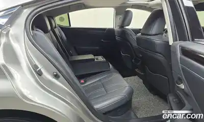 Lexus ES 2020 2.5 Автомат в Москве № 168148, миниатюра 11