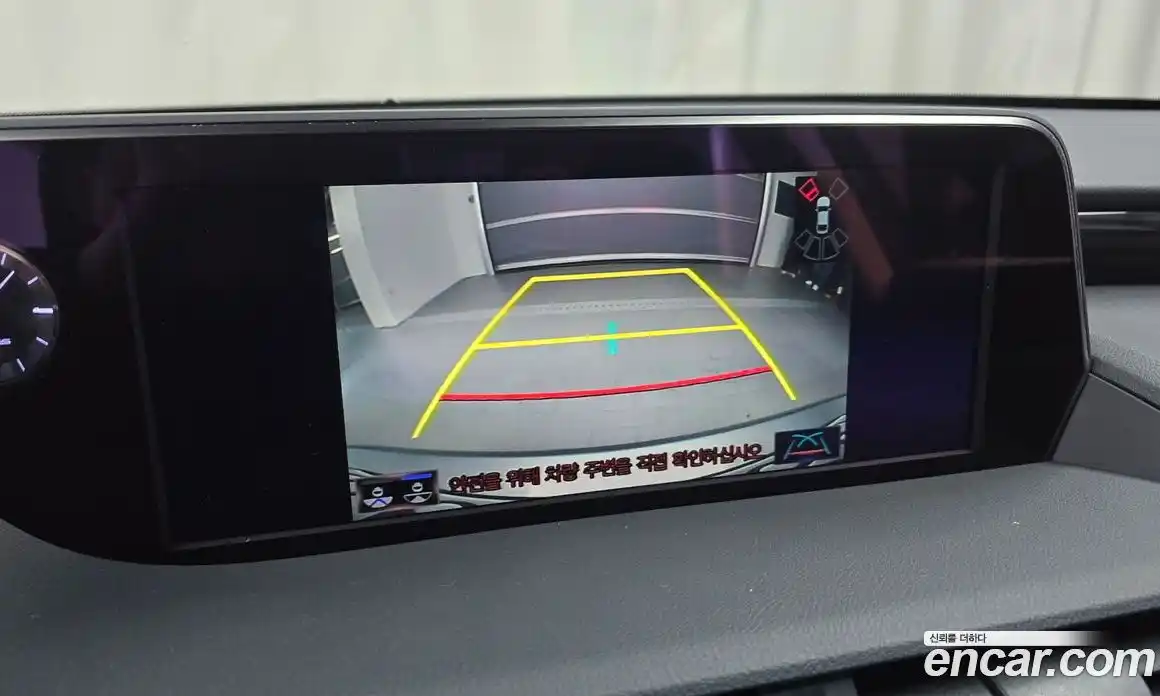 Lexus ES 2020 2.5 Автомат в Москве № 168148, фото 9