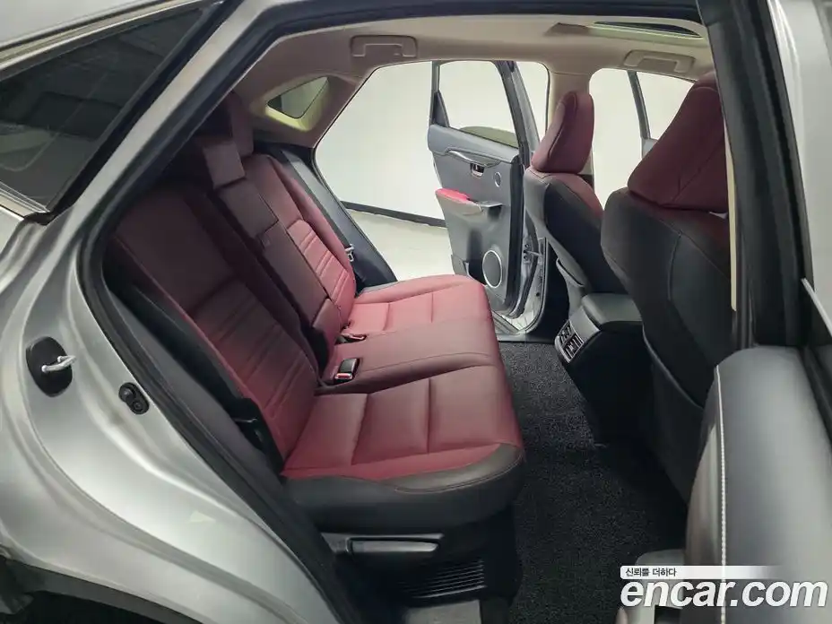 Lexus NX 2019 2.5 Автомат в Москве № 168325, фото 12