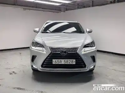 Lexus NX 2019 2.5 Автомат в Москве № 168325, миниатюра 3