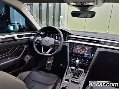 Volkswagen Arteon 2023 2.0 Автомат в Москве № 168410, миниатюра 12