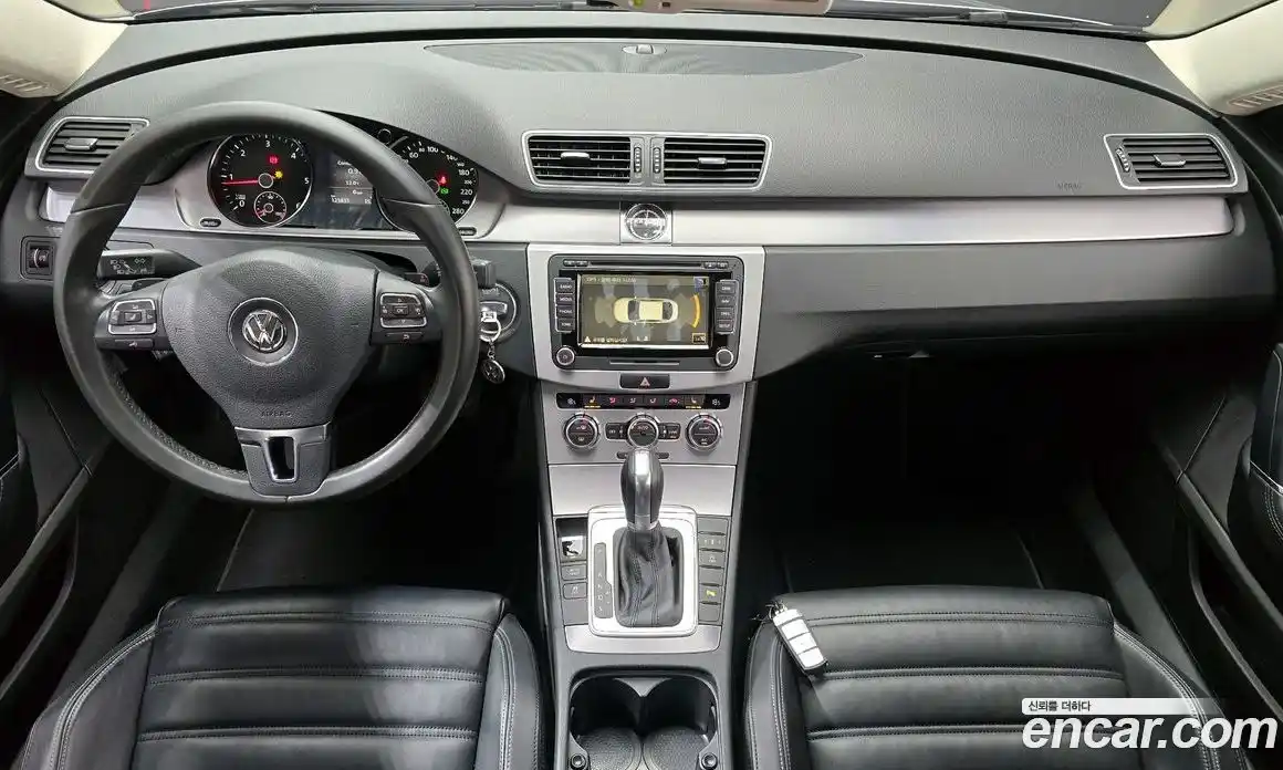 Volkswagen CC 2015 2.0 Автомат в Москве № 169073, фото 12