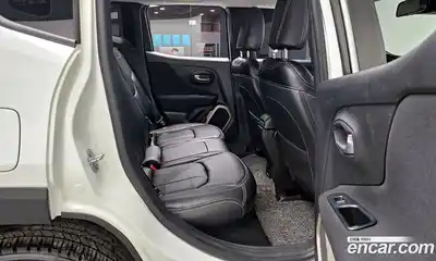 Jeep Renegade 2016 2.4 Автомат в Москве № 169679, миниатюра 12