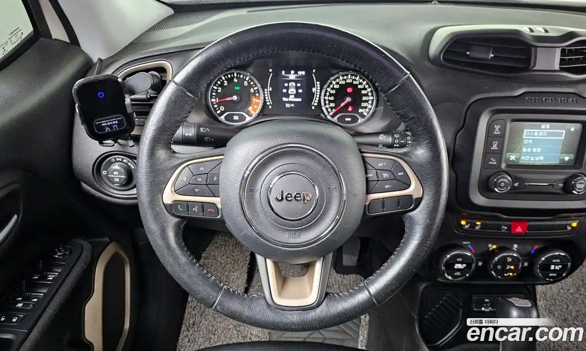 Jeep Renegade 2016 2.4 Автомат в Москве № 169679, фото 13